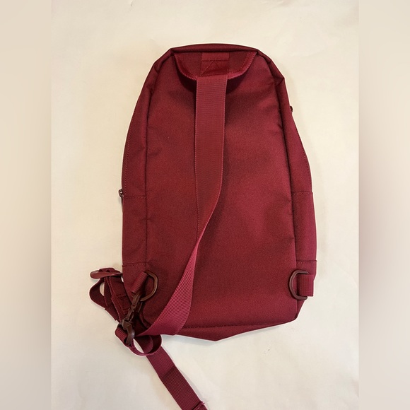 NWOT Hershel Heritage Shoulder Bag | Maroon - Picture 9 of 9
